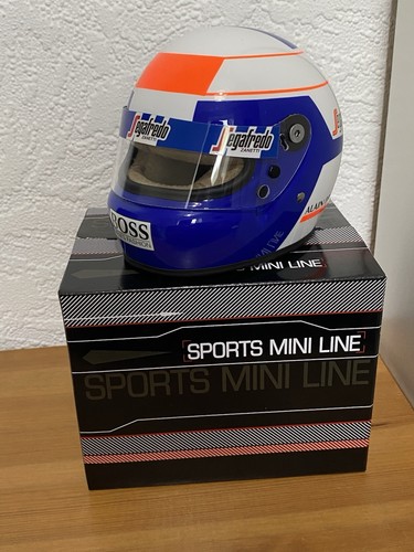 Alain prost 1985 scale - 1/2,