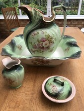 Antique Chamber set / Wash