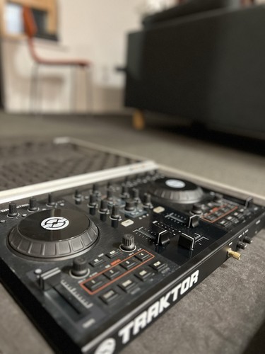 Native instruments traktor - native,