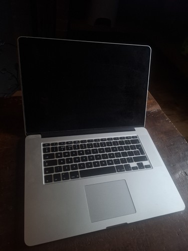 Apple macbook pro mid - apple,