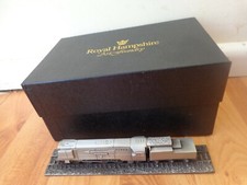 N GUAGE ROYAL HAMPSHIRE GOLDEN ARROW RAILWAY PEWTER TRAIN MODEL