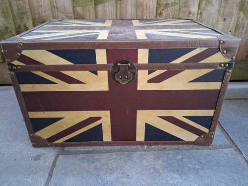 Medium vintage style - style, union