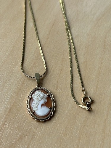Vtg estate carved shell crying - vtg,