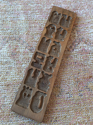 Vintage wooden cookie butter - vintage,