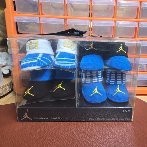 Nike newborn infant booties - nike,