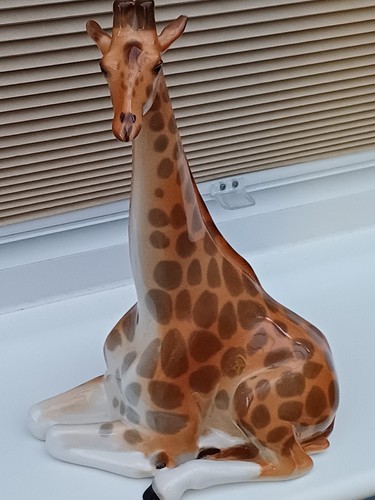 Vintage porcelain giraffe - porcelain, seat