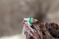 Zambian Emerald & Diamond 9k White Gold Ring