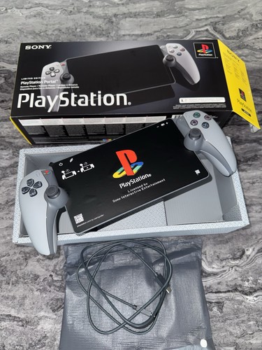 Playstation portal 30th - ps,