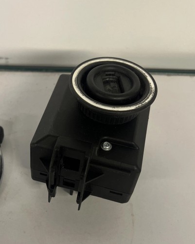 Mercedes w204 ignition switch - ignition,