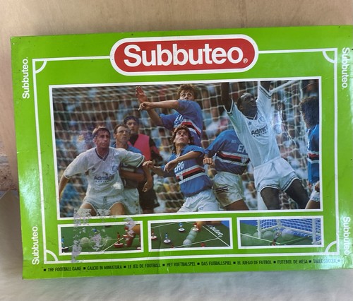 Subbuteo football game - game, team