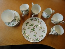 WEDGEWOOD WILD STRAWBERRY BONE CHINA TEA SERVICE
