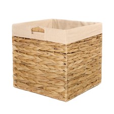 Wickerfield Natural Water