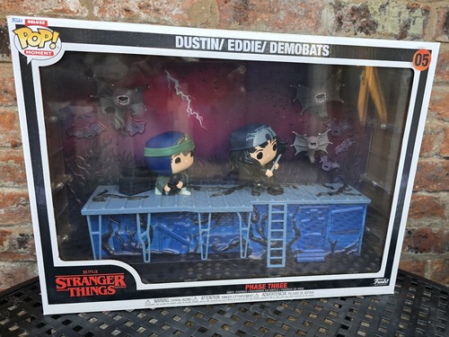 Funko pop moment deluxe 05 - moment, #05