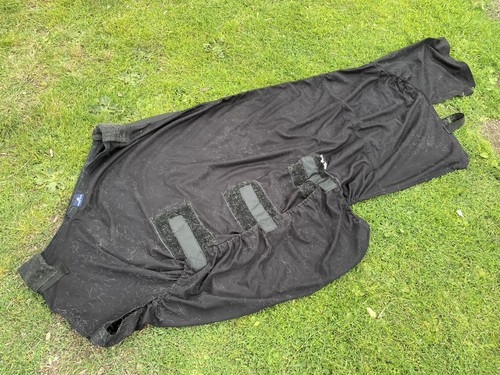 Snuggy hoods body - hoods, rug