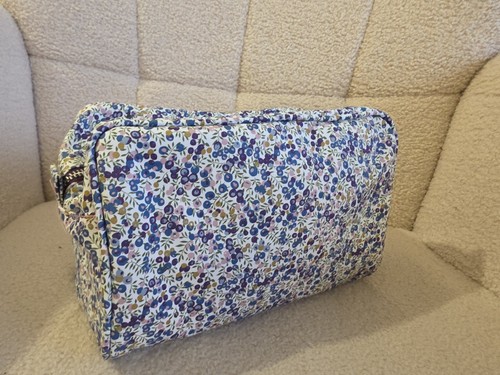 Liberty medium wash bag - medium,