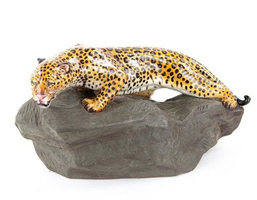 Royal doulton leopard on - royal,
