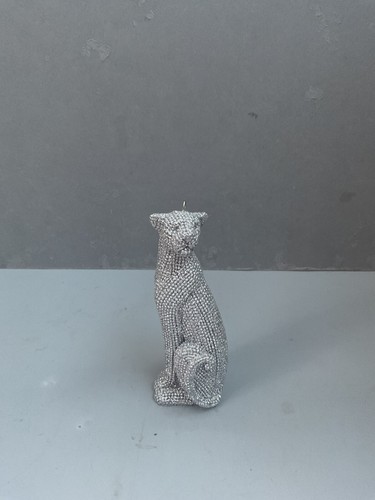 Silver tone sparkly leopard - tone,
