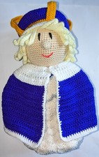 CROCHET PATTERN Queen Consort