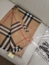 Burberry Check 100% cashmere