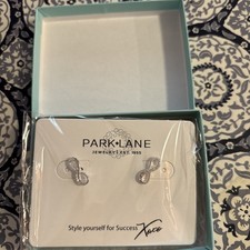New In Box Infinity Post Stud