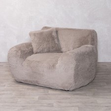 SMOKEY TAUPE FULL FAUX FUR