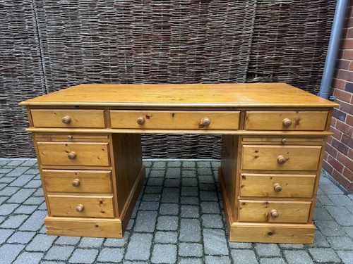 Vintage rustic pine pedestal - vintage,