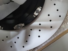 GENUINE NEW NISSAN GT-R R35