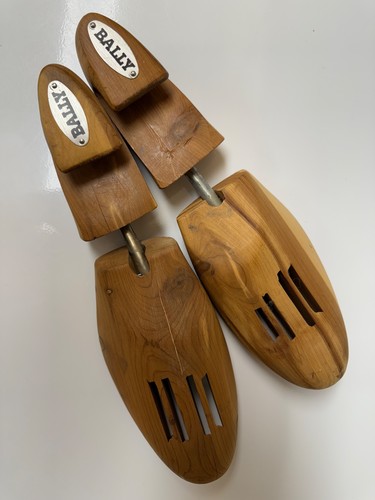 Shoe trees bally med - med, cedar