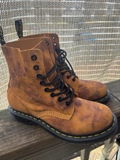 New Dr Martens Pascal 1460