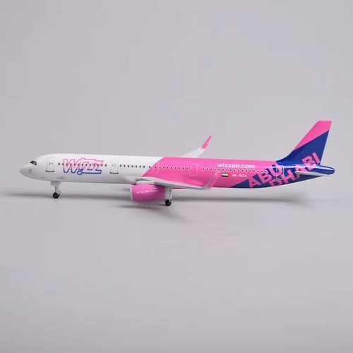 Wizz air a321 - a321, model
