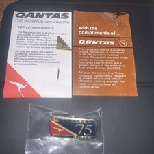 2 x QANTAS gold coloured pin badges & Keyring celebrating 75 years 1920-1995