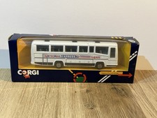 Corgi Plaxton Paramount Coach National Express Diecast C769