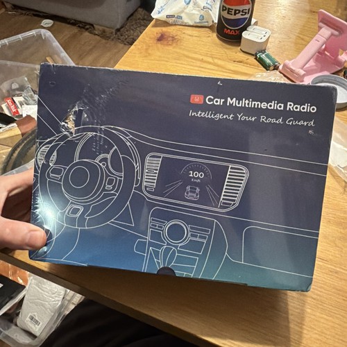 Multimedia radio head unit - radio,