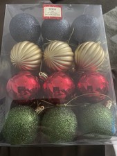 Tesco 24 Hanging Christmas