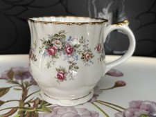 Elizabethan staffordshire hand - elizabethan,