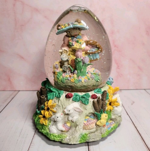 Snow globe music - globe,