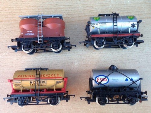 Hornby r245 r713 esso r221 - esso,