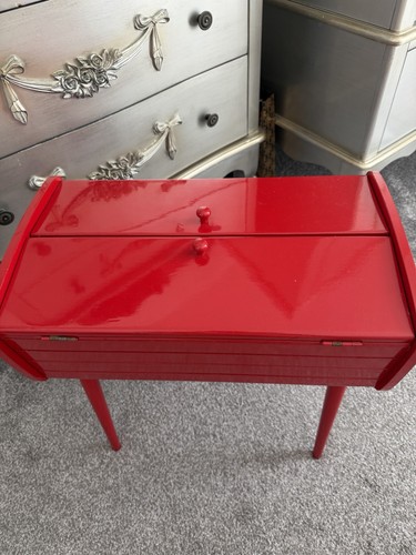 Vintage red gloss - vintage, sewing/