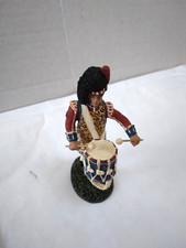 W Britain 10012 Black Watch Pipes & Drums Tenor Drummer Early 20th century