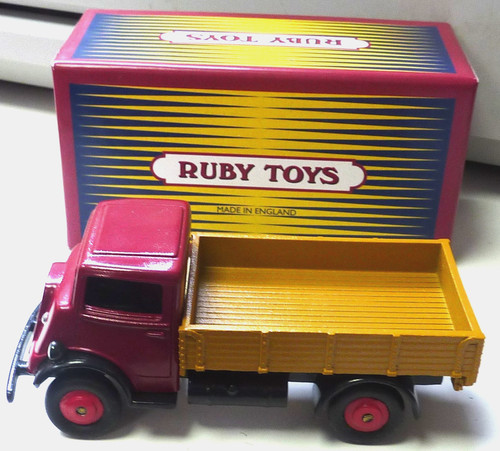 Promod ruby toys - 7v, 51