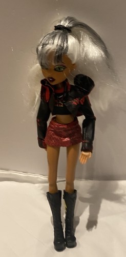Bratzillaz doll meygana - bratzillaz,