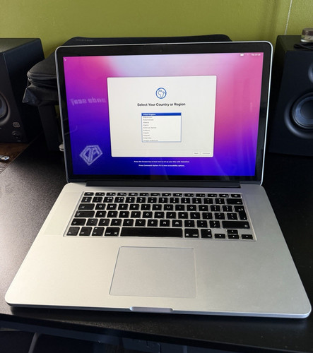 Apple macbook pro 15in - 15in, (2015)