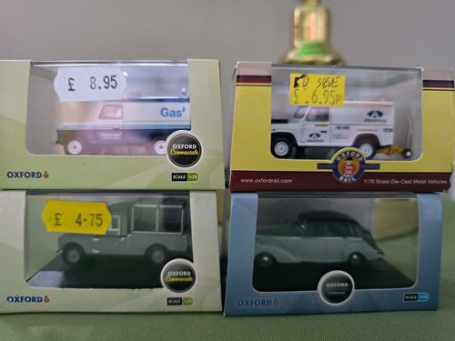 Oxford diecast vehicle - x,