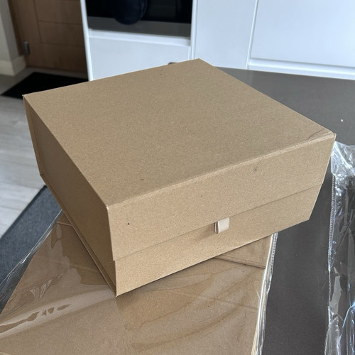 12x brown cardboard square - 12x,