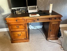 Old-fashioned desk bureau