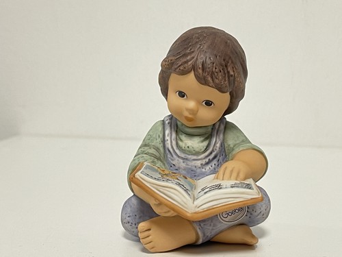 Goebel figurine nina marco 10 - goebel,