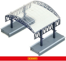 Hornby R334 Large Station