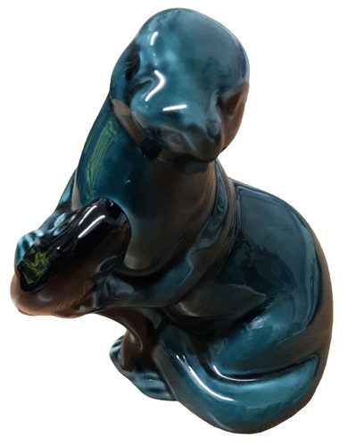 Vintage poole pottery otter - poole,