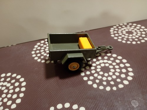 Britains farm scale - farm, 1/32