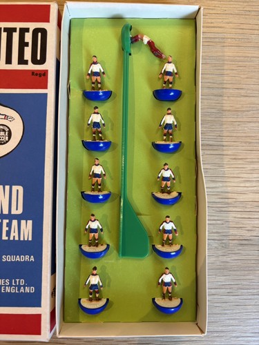 Vintage subbuteo england team - subbuteo,